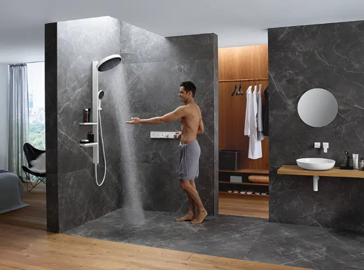 Hansgrohe верхний душ Rainfinity 26230000