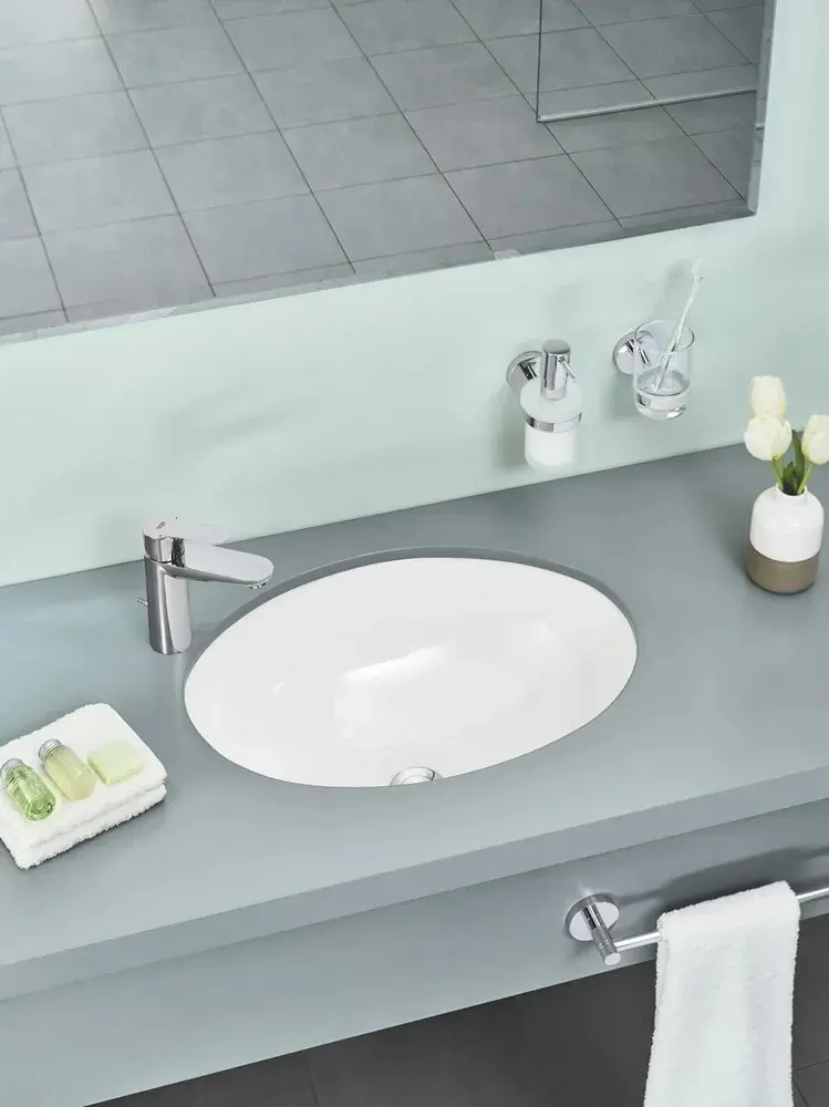 Раковина встраиваемая Grohe Universal 55, 56х42 см, фарфор