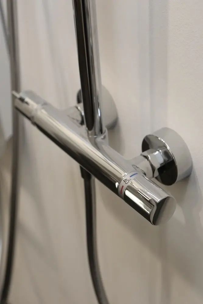Hansgrohe душевая стойка Raindance Select S Showerpipe 300 27133000 с термостатом купить,NaN