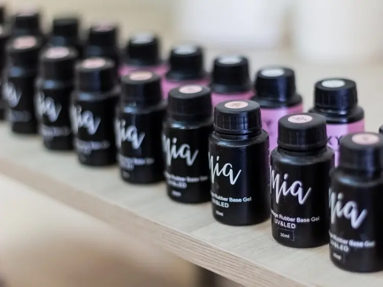Mia базовое покрытие Rubber Base Gel 01 глянцевое 30 мл купить,NaN