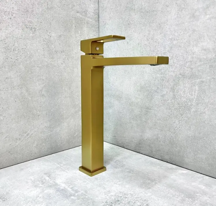 Смеситель Belz White House BELZ B11658-5, латунь, цвет золотой купить,NaN
