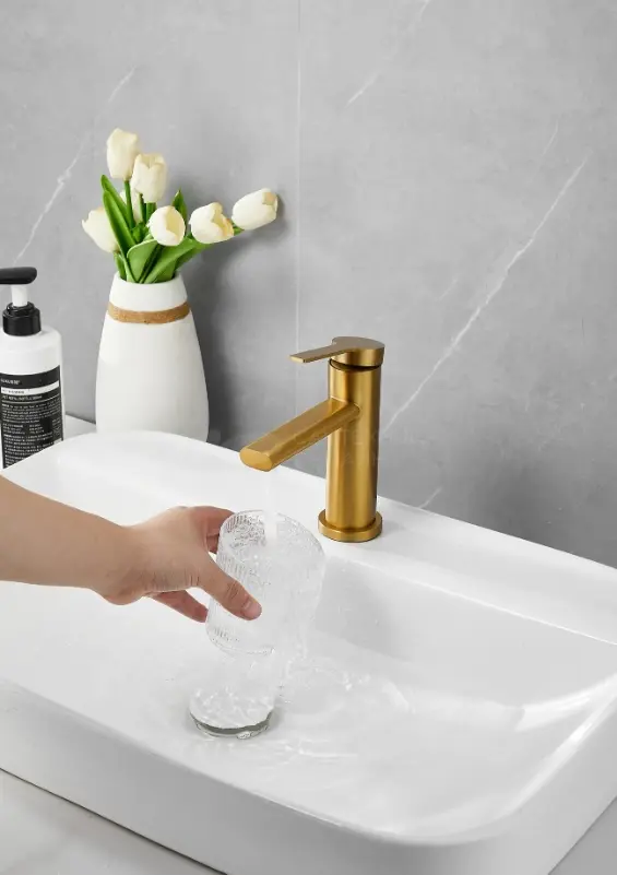 Смеситель Belz White House BELZ B10813-5, латунь, цвет золотой