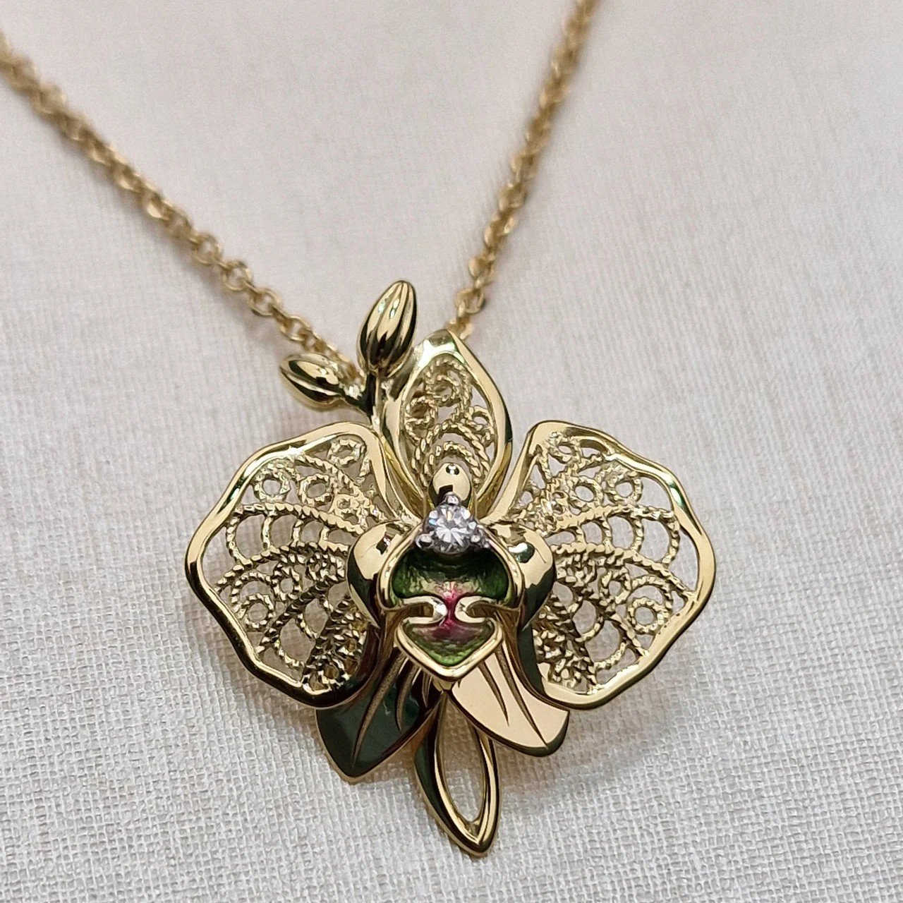 Кулон Deimantas 112358899 1,87гр 0,034ct. купить,NaN