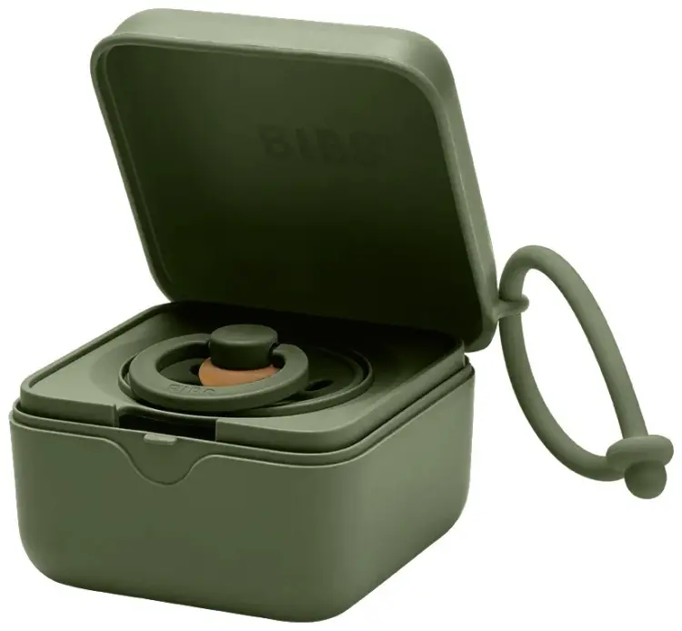 Футляр для пустышек BIBS Pacifier Box Hunter Green, 1 шт, зеленый - ForteMarket Футляр для пустышек BIBS Pacifier Box Hunter Green, 1 шт, зеленый купить,NaN