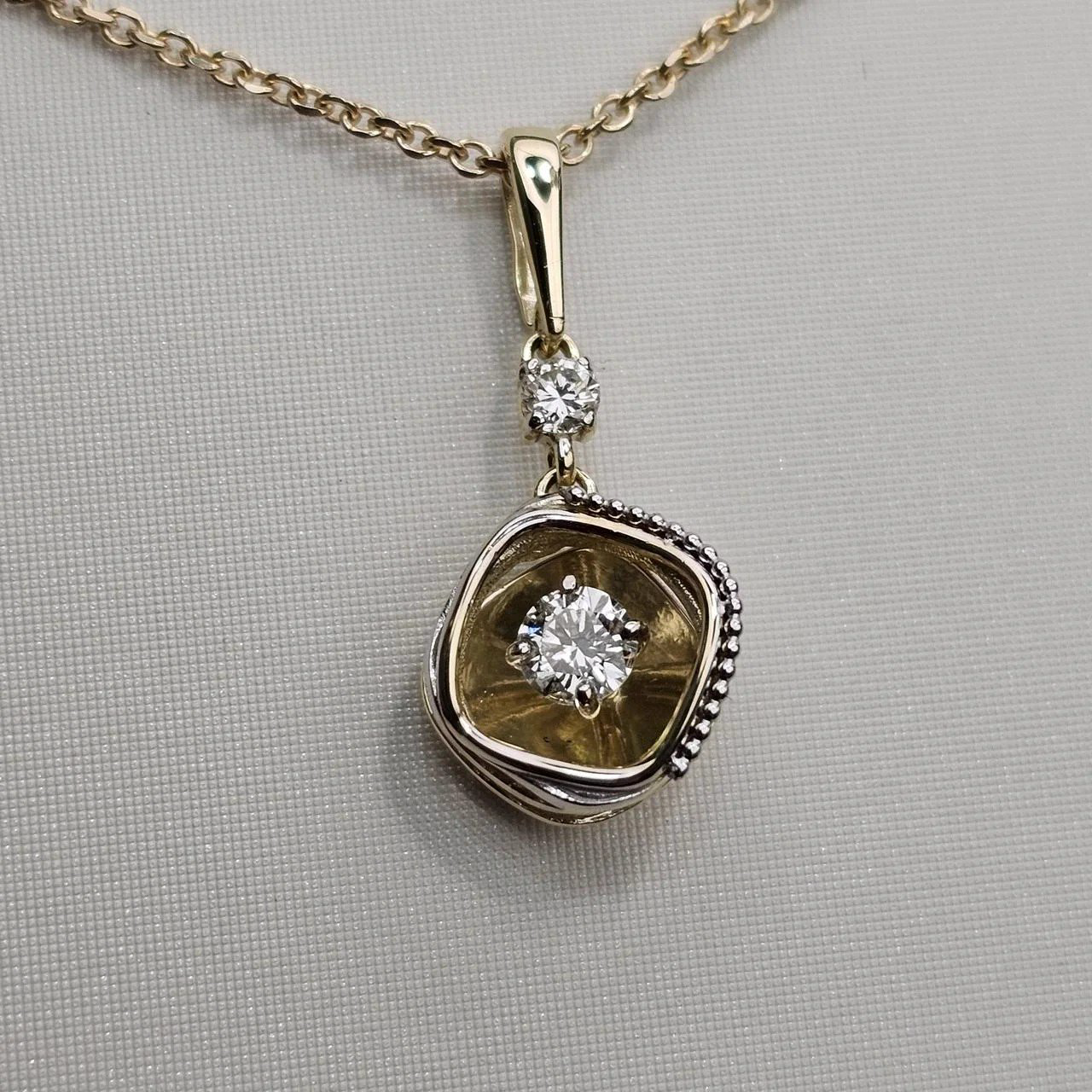 Кулон Deimantas 112358878 1,4гр 0,252ct. купить,NaN