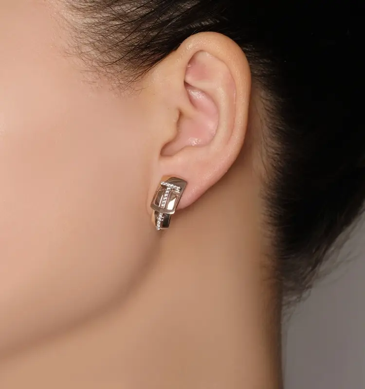 Серьги Династия 023782-1102 вес 3.19 г золото, фианит купить,216920