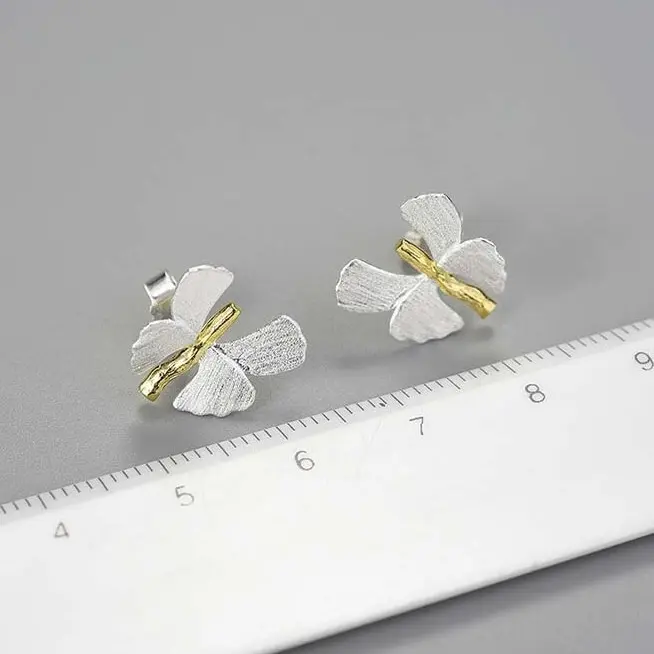 Серьги Deimantas 124959453 вес 1.6 г серебро, без вставок купить,NaN