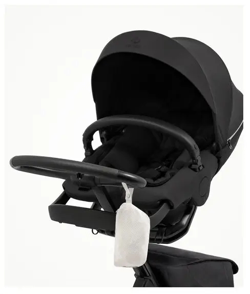 Солнцезащитная шторка для коляски Stokke белый купить,NaN