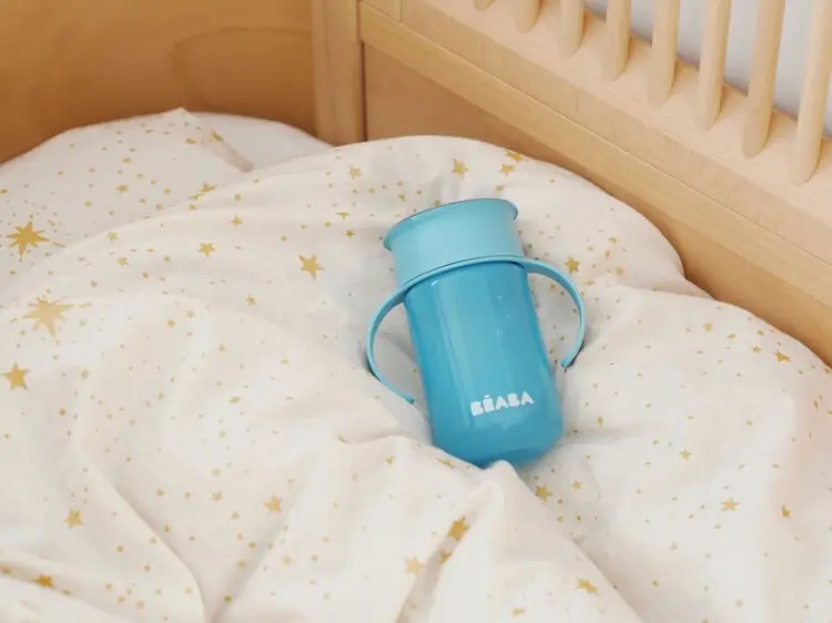Beaba поильник-непроливайка, 340 мл, пластик, 913572 купить,10800