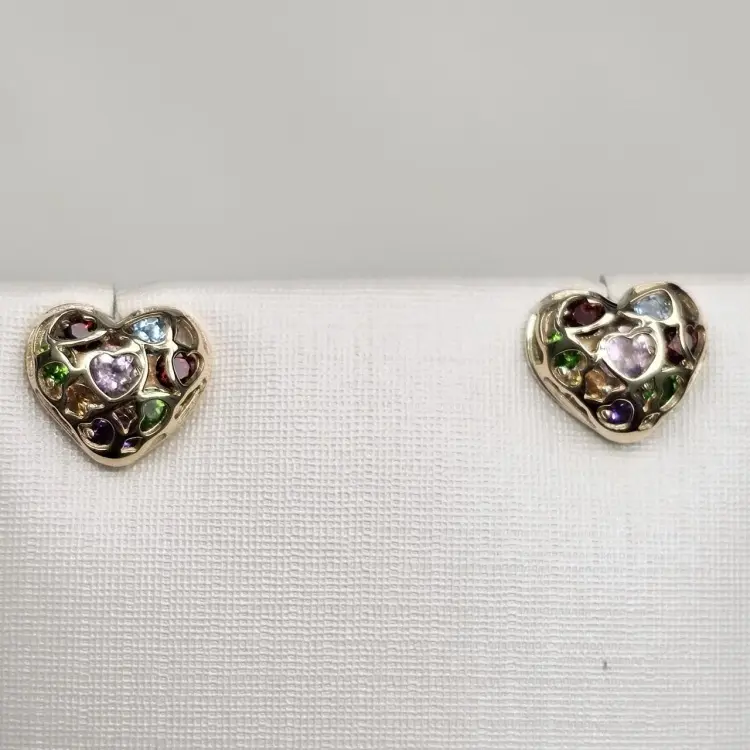 Серьги Deimantas 119408836 вес 1.88 г золото, аметист, гранат, цитрин купить,NaN