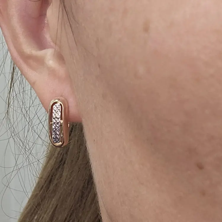 Серьги Deimantas 119606900 вес 5.13 г золото, фианит купить,NaN