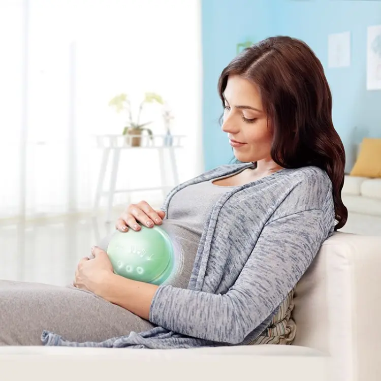 Подушка-игрушка Hape Зайчик, высота 1 см, белый купить,NaN