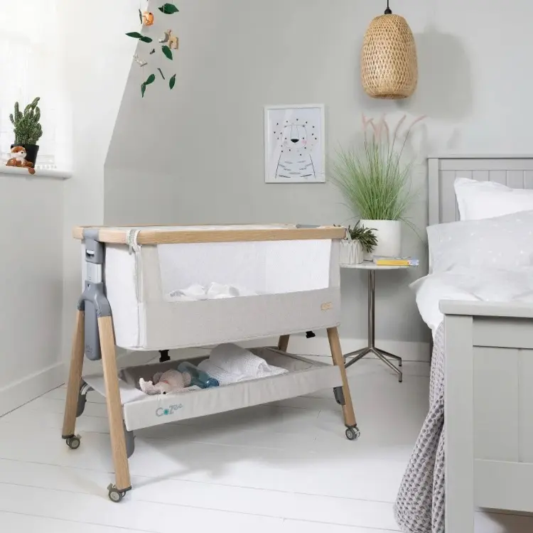 Приставная кровать Tutti Bambini Cozee, для детей от 0 до 6 мес. продольный маятниковый механизм