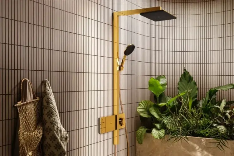 Hansgrohe душевой набор (гарнитур) Raindance Alive Q Showerpipe 24591990, латунь