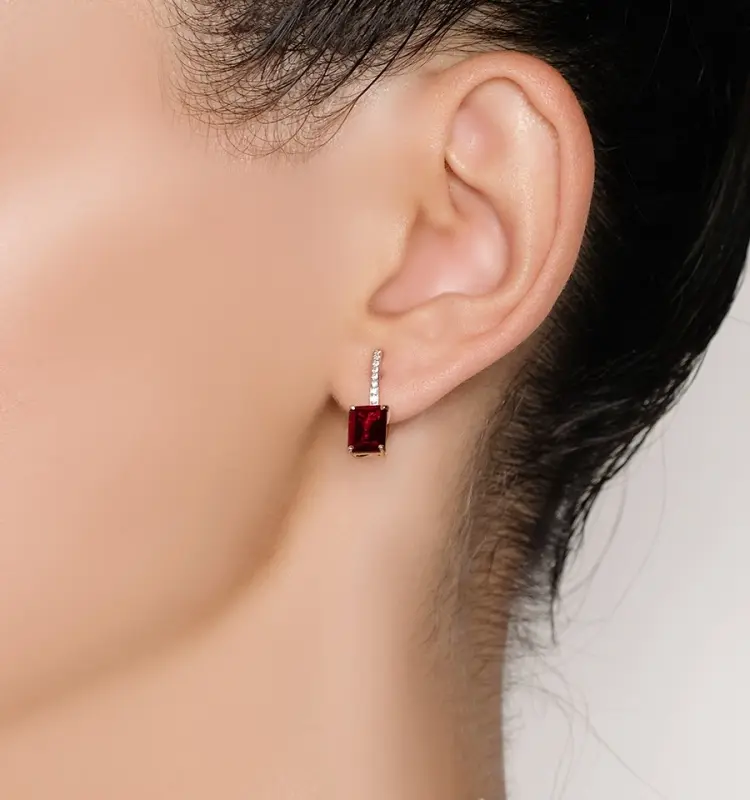 Серьги Magic Stones 02-3-419-0301-011 вес 3.86 г золото, гранат купить,262480