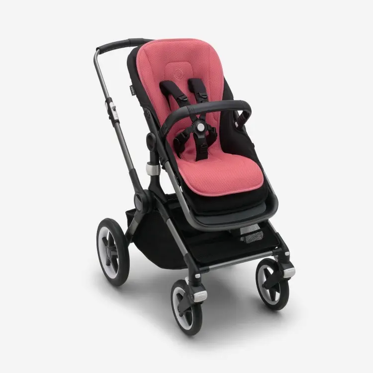 Вкладыш для коляски Bugaboo красный купить,NaN