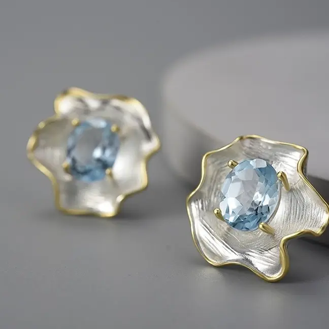 Серьги Deimantas 123938114 вес 7.2 г серебро, топаз купить,NaN