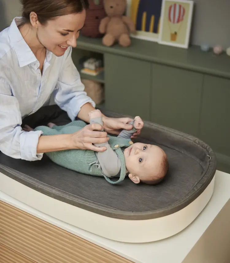 Пеленальная доска Stokke 584101, 80x53.7 см, белый, серый - ForteMarket Пеленальная доска Stokke 584101, 80x53.7 см, белый, серый купить,164990
