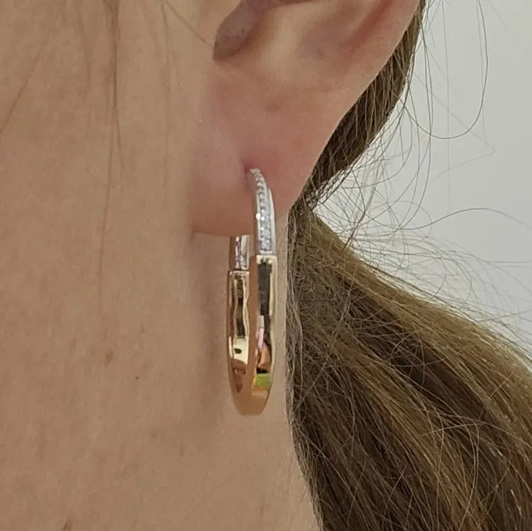 Серьги Deimantas 116984941 вес 7.01 г золото, фианит купить,NaN