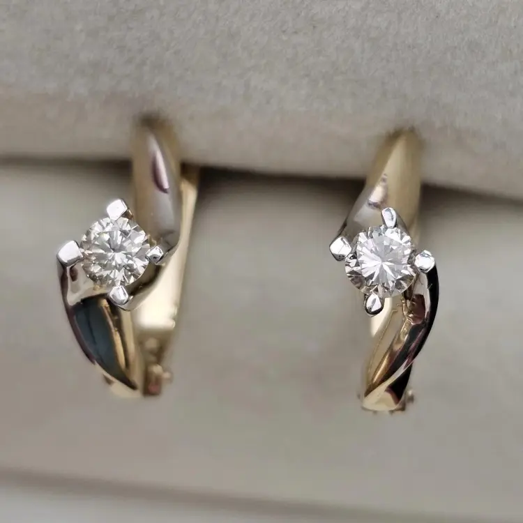 Серьги Deimantas 116364760 вес 4.17 г золото, бриллиант купить,NaN