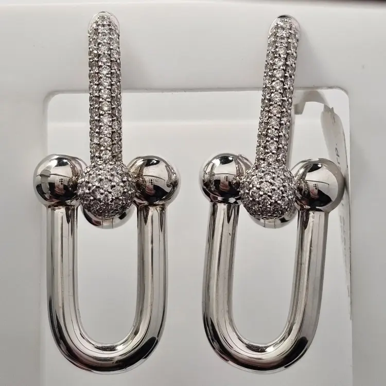 Серьги Deimantas 117307639 вес 15.82 г золото, бриллиант купить,NaN