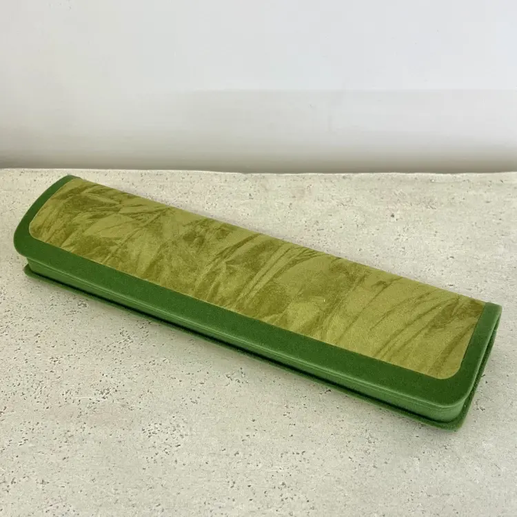 Футляр для украшений Deimantas 1 шт, 20х5х4 см купить,NaN
