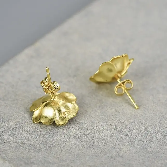Серьги Deimantas 123938362 вес 3 г серебро, без вставок купить,NaN