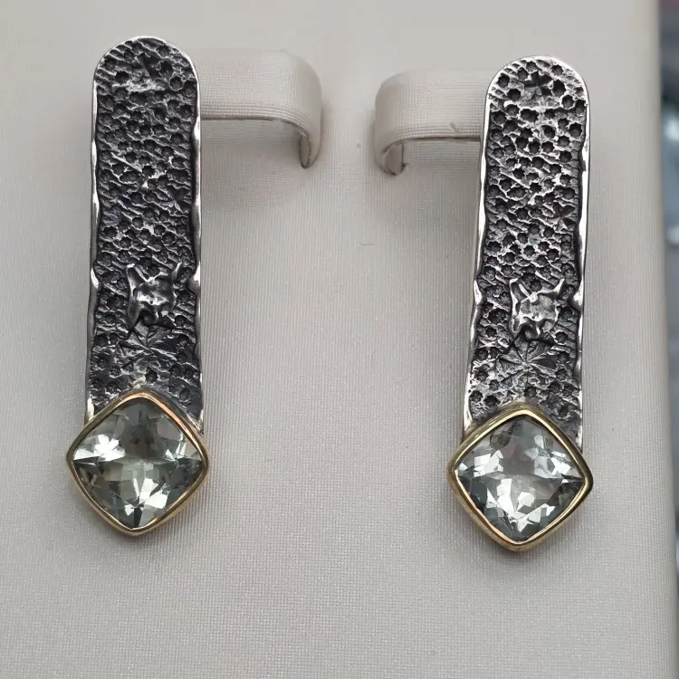 Серьги Deimantas 123917431 вес 11.75 г серебро, аметист купить,NaN