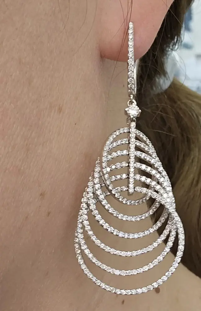 Серьги Deimantas 117308077 вес 18.56 г золото, бриллиант - ForteMarket Серьги Deimantas 117308077 вес 18.56 г золото, бриллиант купить,NaN