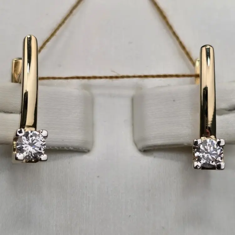 Серьги Deimantas 122666424 вес 2.87 г золото, фианит купить,NaN