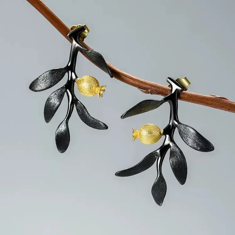 Серьги Deimantas 124960988 вес 4.56 г серебро, без вставок купить,NaN