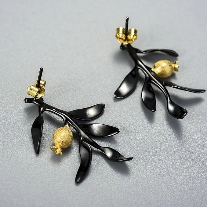 Серьги Deimantas 124960988 вес 4.56 г серебро, без вставок купить,NaN