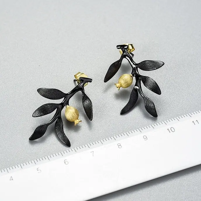 Серьги Deimantas 124960988 вес 4.56 г серебро, без вставок купить,NaN