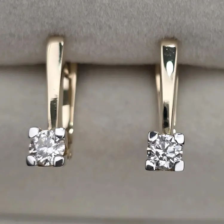 Серьги Deimantas 124321202 вес 3.3 г золото, бриллиант купить,NaN