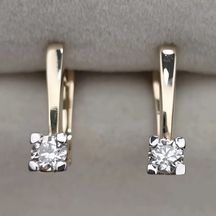Серьги Deimantas 124321202 вес 3.3 г золото, бриллиант купить,NaN