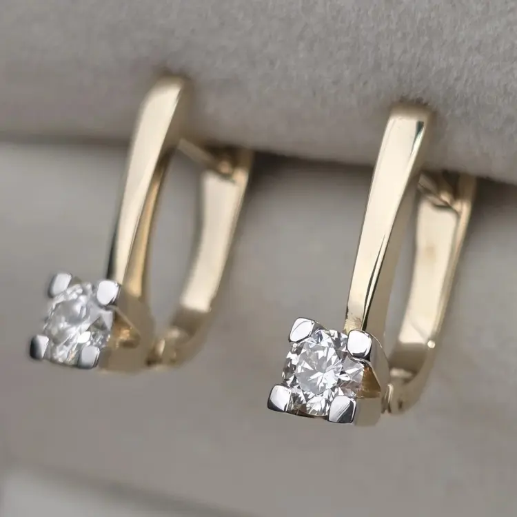 Серьги Deimantas 124321202 вес 3.3 г золото, бриллиант купить,NaN