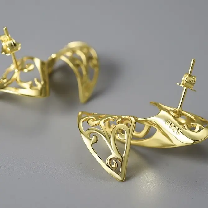 Серьги Deimantas 123949864 вес 4.3 г серебро, без вставок купить,NaN