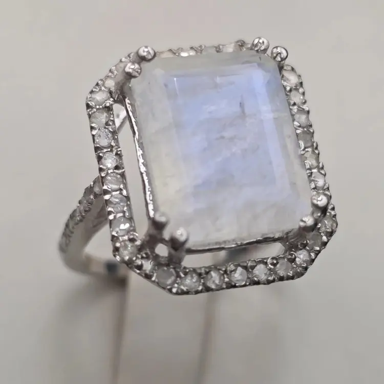 Deimantas 122958448 размер 19 вес 5.43 г серебро, бриллиант, лунный камень - ForteMarket Deimantas 122958448 размер 19 вес 5.43 г серебро, бриллиант, лунный камень купить,NaN
