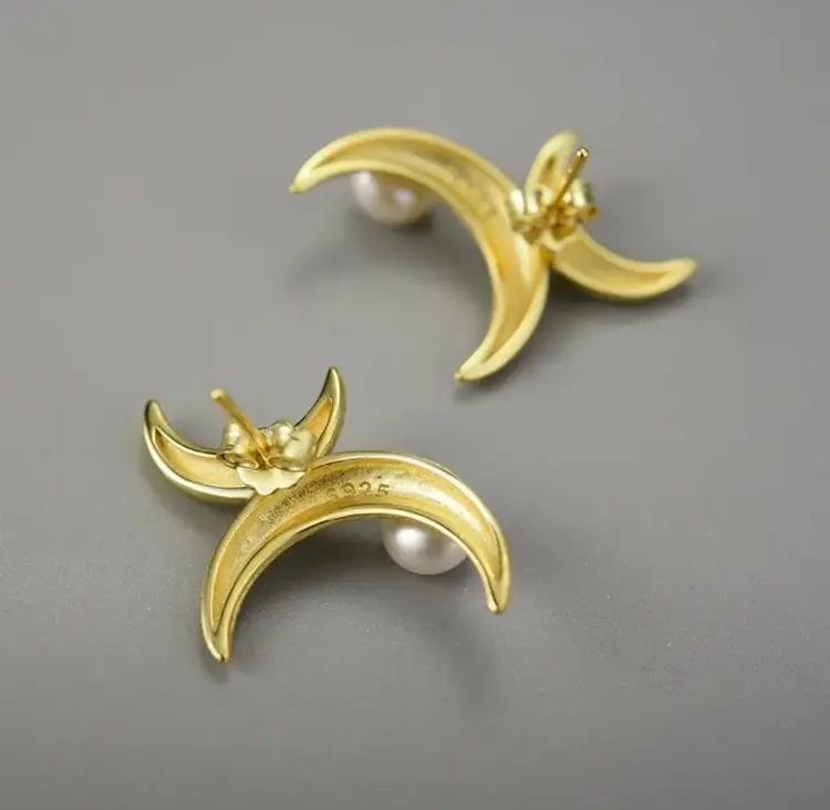 Серьги Deimantas 124948937 вес 2.75 г серебро, культивированный жемчуг купить,NaN