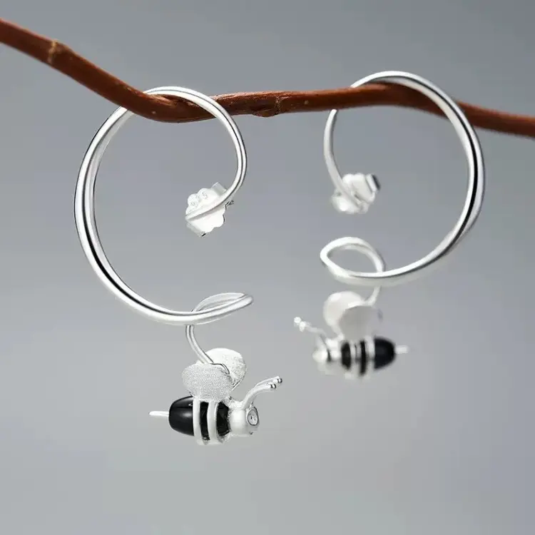 Серьги Deimantas 124949948 вес 5.08 г серебро, агат купить,NaN