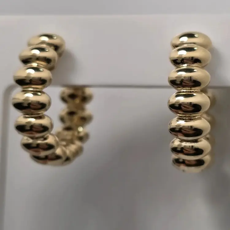 Серьги Deimantas 122665164 вес 5.98 г золото, без вставок купить,NaN