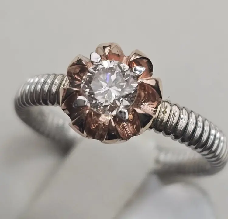 Deimantas 117420049 вес 9.58 г золото, бриллиант купить,NaN