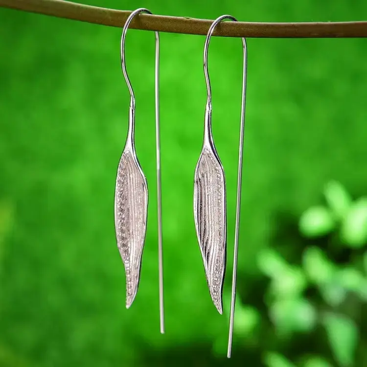 Серьги Deimantas 125346566 вес 3.94 г серебро, фианит купить,NaN