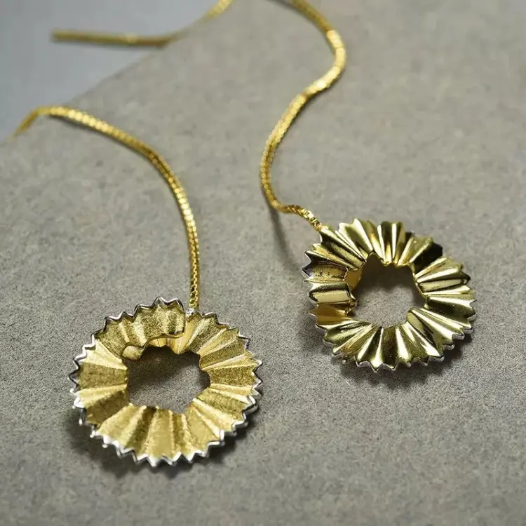 Серьги Deimantas 124959462 вес 3.76 г серебро, без вставок купить,NaN