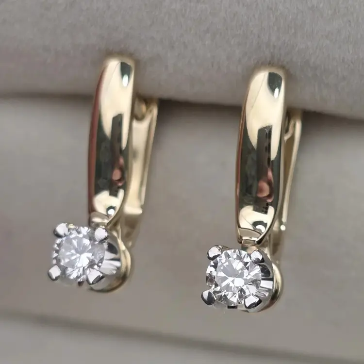 Серьги Deimantas 124321178 вес 4.1 г золото, бриллиант купить,NaN