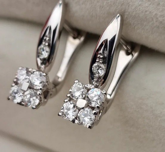 Комплект Deimantas 112109098 17,5р 0,37ct 0,69ct. купить,NaN