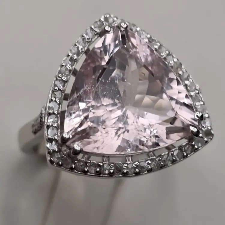Deimantas 125636575 размер 18 вес 6.02 г серебро, кварц, бриллиант - ForteMarket Deimantas 125636575 размер 18 вес 6.02 г серебро, кварц, бриллиант купить,NaN