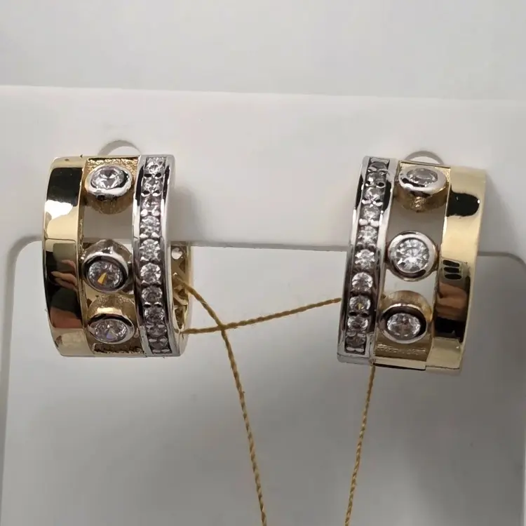 Серьги Deimantas 122665093 вес 7 г золото, фианит купить,NaN