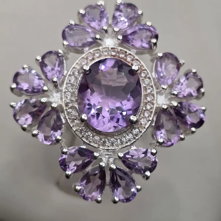 Deimantas 124416761 размер 18 вес 12.11 г серебро, аметист купить,NaN