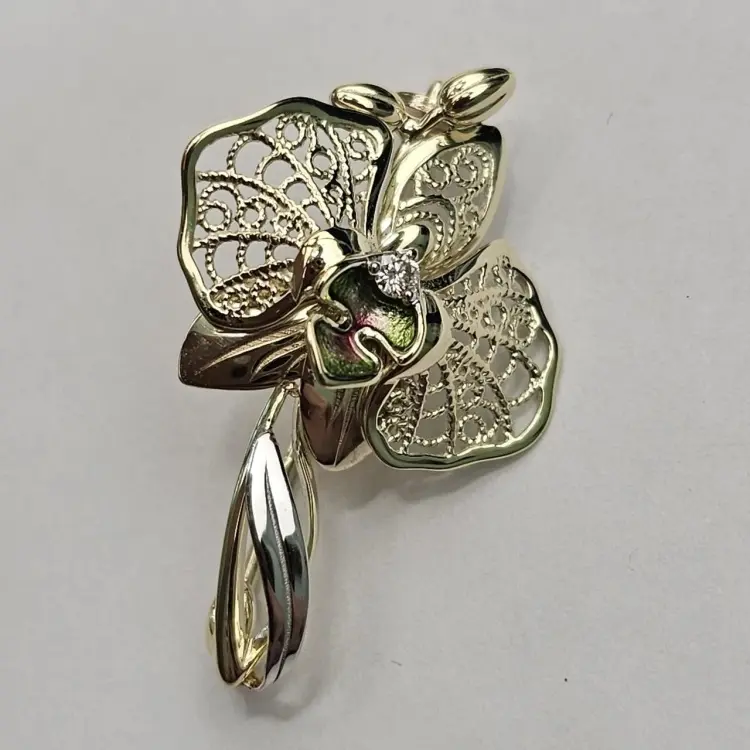 Брошь Deimantas 108563778 вес 2.38 г золото, фианит купить,NaN